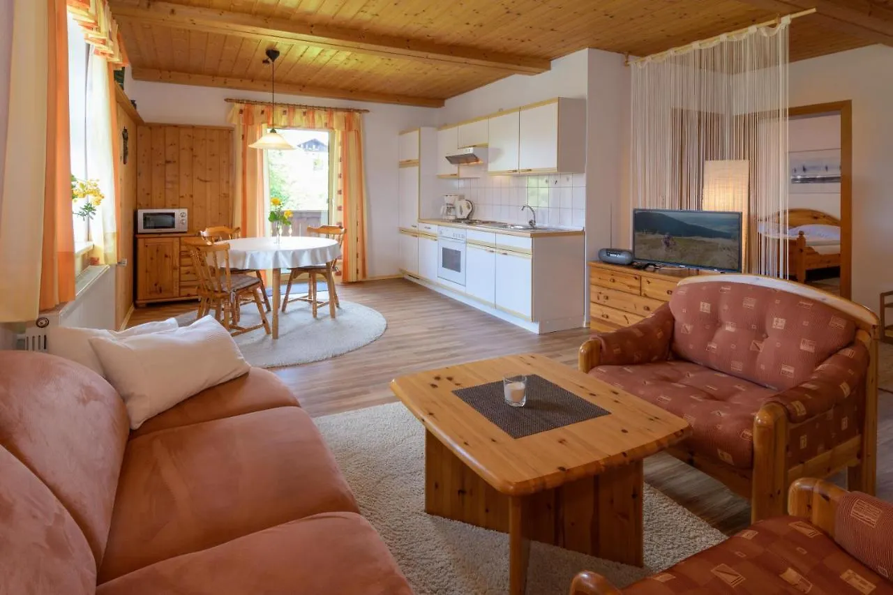 Apartment Ferienwohnungen Schmid Lam