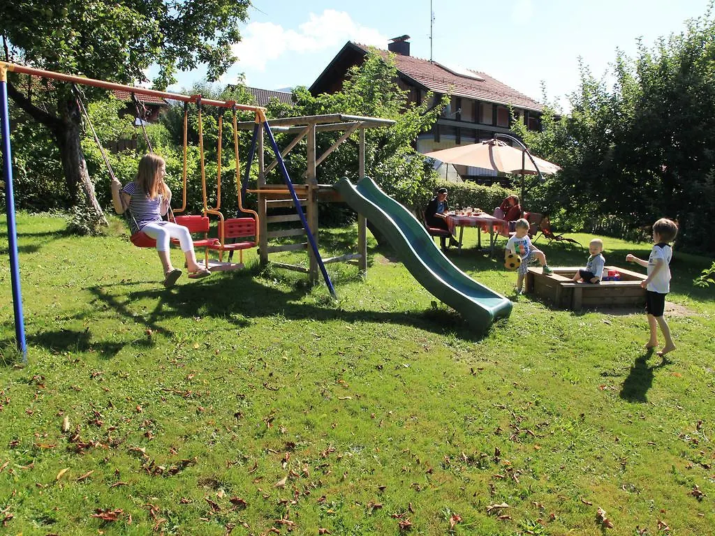 Ferienwohnungen Schmid Lam 0*,